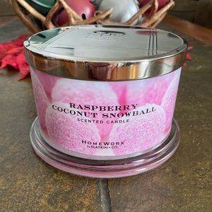HomeWorx Raspberry Coconut Snowball Candle